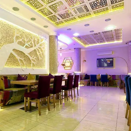 Hotel Grand Saatcioglu 4*