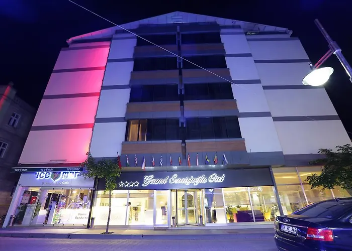 Hotel Grand Saatcioglu 4*